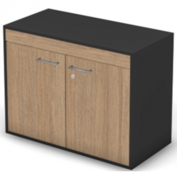 Шкаф широкий низкий с замком