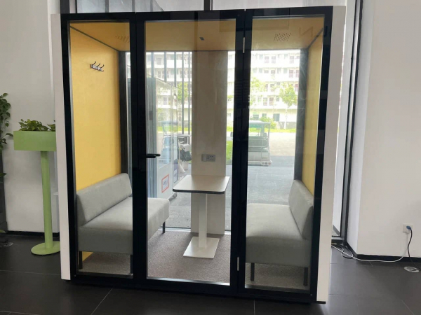 Телефонные будки PHONE BOOTH. Фото 2
